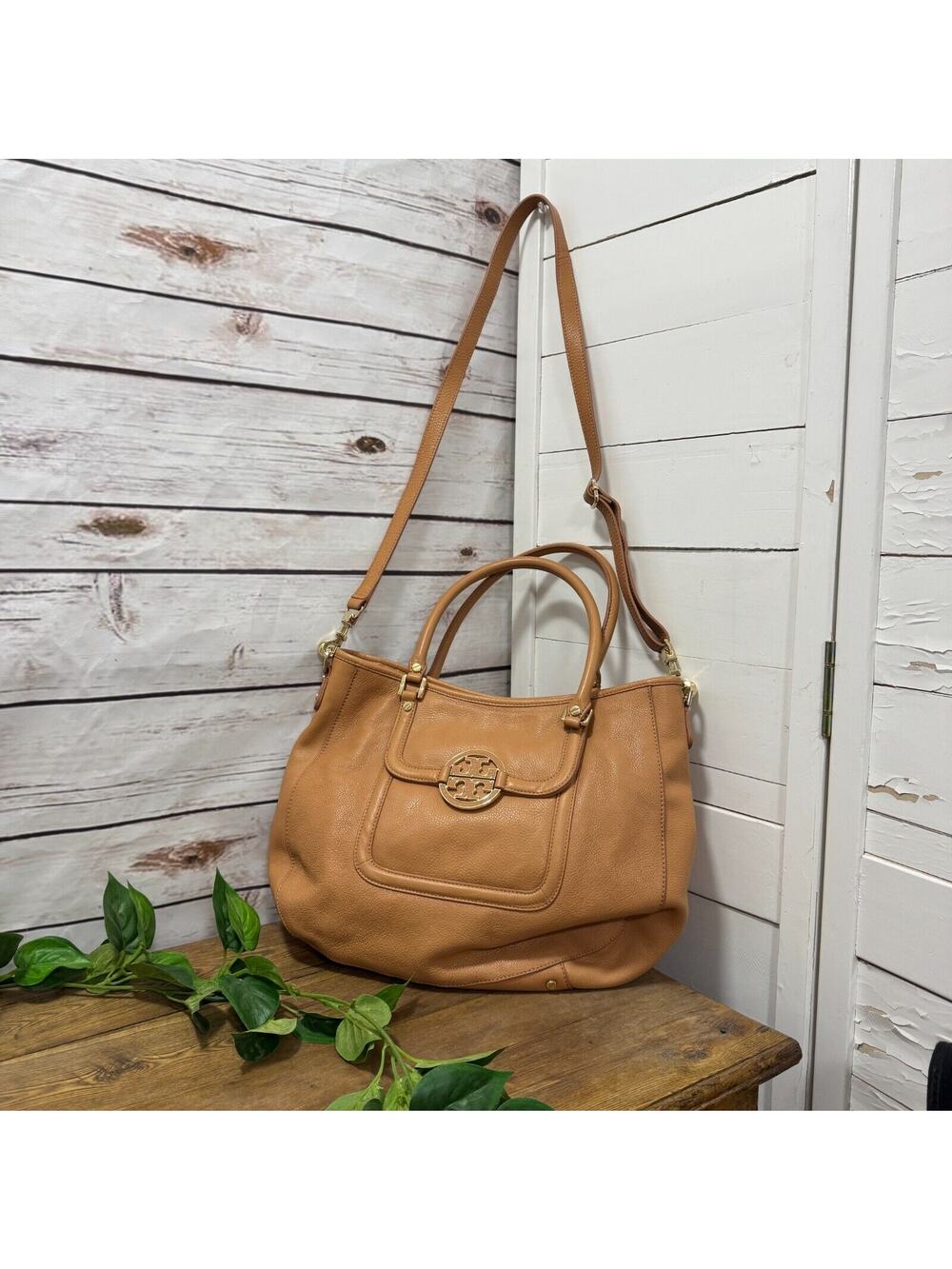Tory Burch Amanda Hobo Cross Body Handbag Crossbody Shoulder Bag Purse MSRP $485